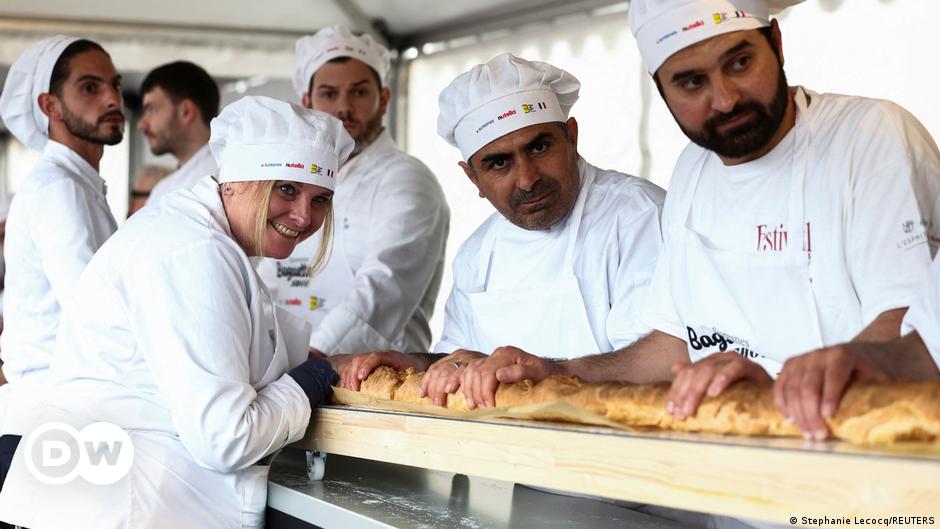 French bakers recapture world’s longest baguette&nbsp;title